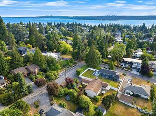 8812 113th Pl NE, Kirkland, WA 98033