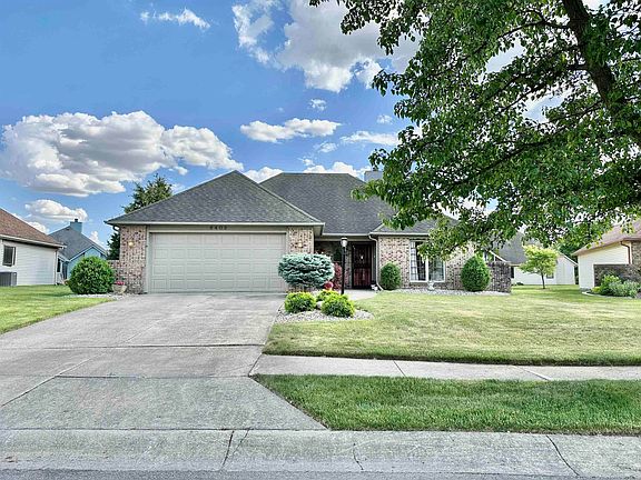 3rd image of 6402 Baychester Dr
