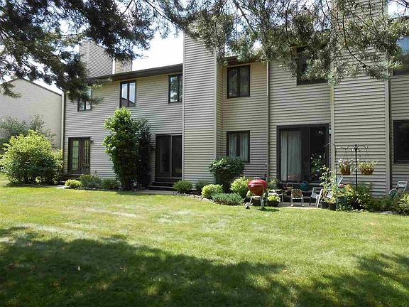 3rd image of 2469 Tawhee Dr #2469