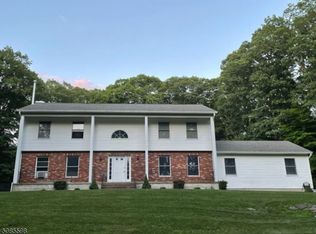 77 Pines Rd, Branchville, NJ 07826