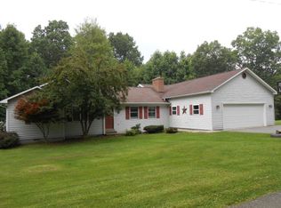 144 Sunbright Ln, Beaver, WV 25813