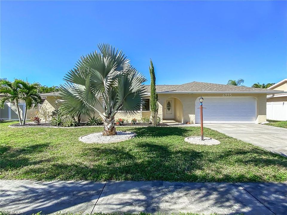 1st image of 6995 Essex Dr