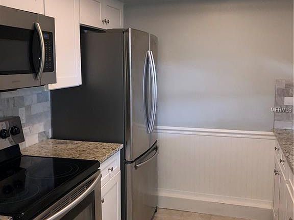 3rd image of 2058 Country Side Cir S