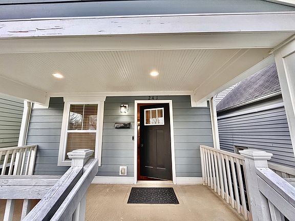 2nd image of 241 Devonia Ave
