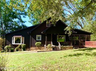 235 Dykes Ln, La Follette, TN 37766