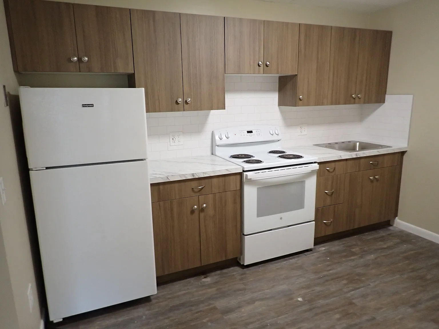 1 bed, 720 sqft, $2,000 — Photo 2