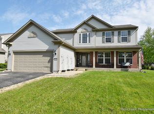 1584 Coral Dr, Yorkville, IL 60560