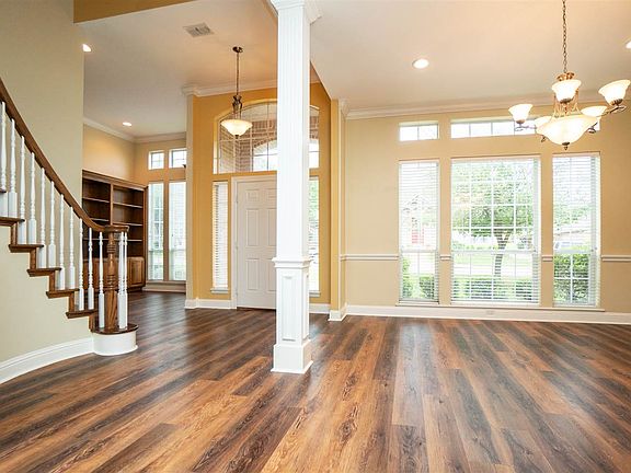 5th image of 1204 Rosewood Ct