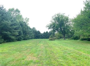 3891 Center Rd, Avon, OH 44011