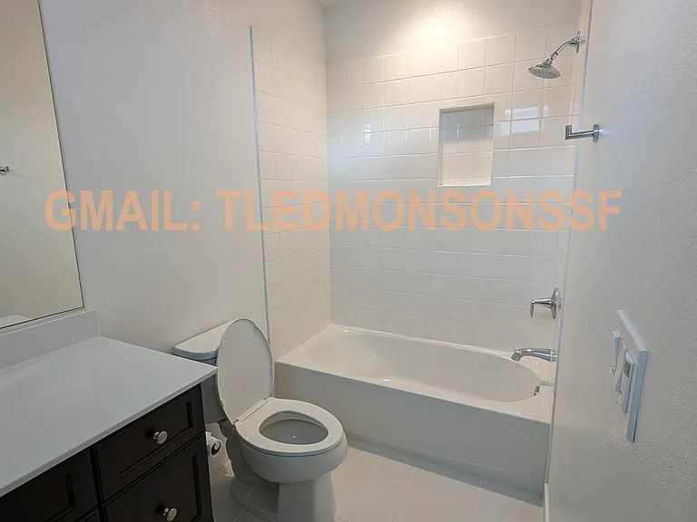 Edmonson Way — Photo 13