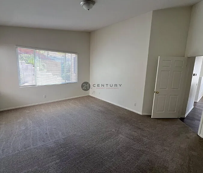 41446 Winged Foot St — Photo 12