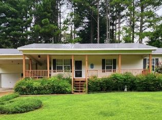 701 Littrell Rd, Loretto, TN 38469