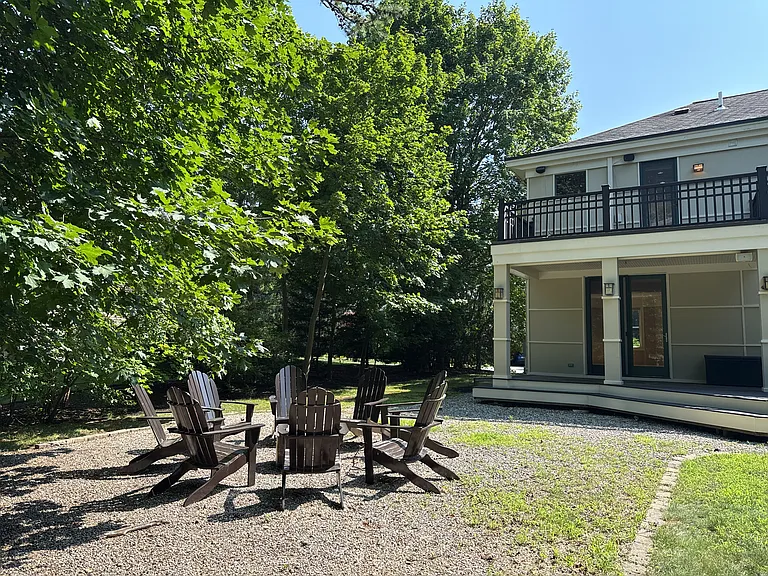 9 Sunny Knoll Ter — Photo 32
