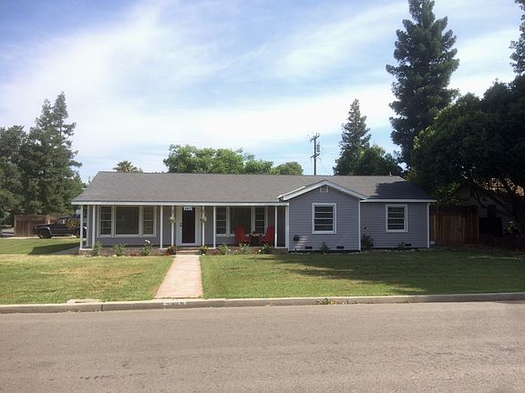 2nd image of 2412 E Westcott Ave