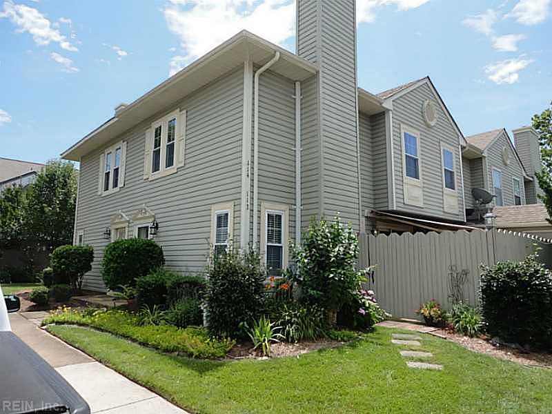 1st image of 114 Castilian Dr
