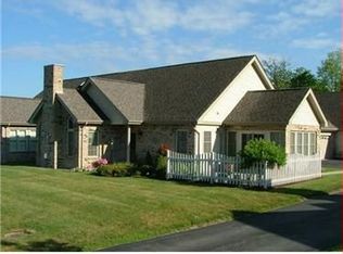 2526 Red Oak Ct, Allison Park, PA