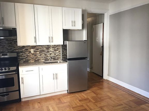 2nd image of 666 Ocean Ave APT 4C