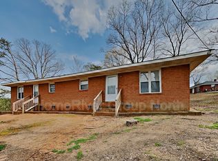 401 Summit St #2, Madison, NC 27025