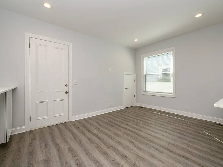 32 Woodland Ave #1 — Photo 16