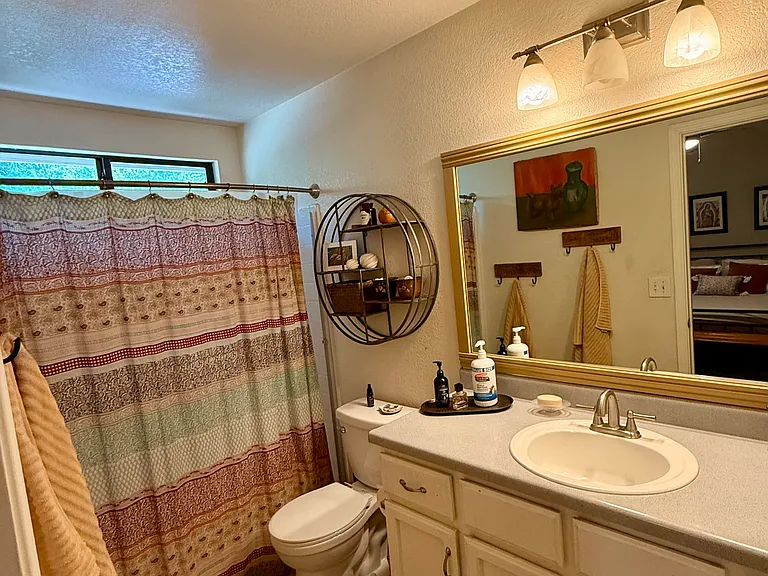 2128 Tiburon Dr — Photo 17