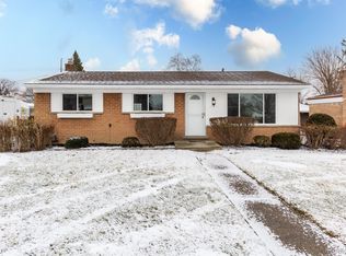 26211 Audrey Ave, Warren, MI 48091