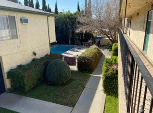 6624 Woodley Ave #212, Van Nuys, CA 91406