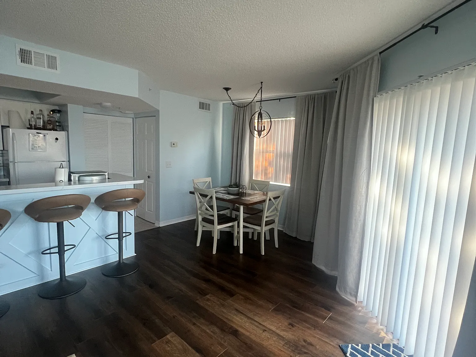 1 bed, 724 sqft, $1,650 — Photo 3