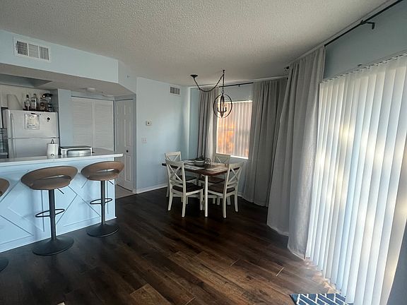3rd image of 8960 Colonnades Ct E APT 938
