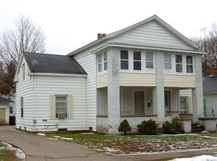724 Oak St, Niles, MI 49120