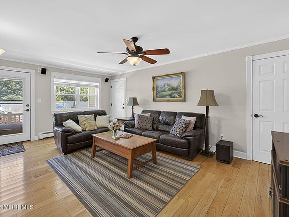 5th image of 169 Wharfside Dr #169