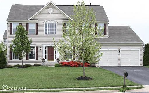 2nd image of 106 Nescliffe Ct