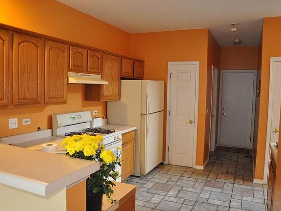 5th image of 201 Southwicke Dr Unit D