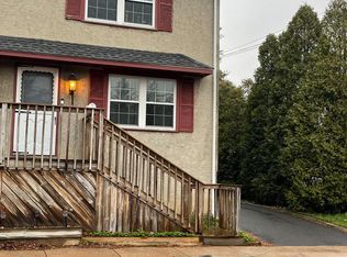 1212 Huntingdon Rd, Abington, PA 19001