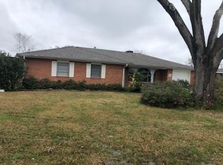 1330 Lourdes St, Sulphur, LA 70663