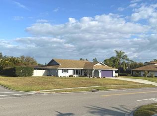 1305 Pinebrook Way, Venice, FL 34285