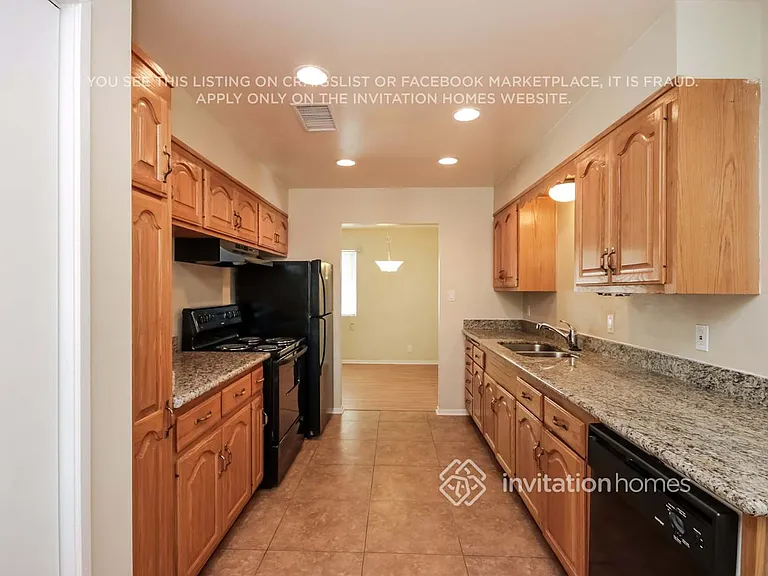 120 E Marilyn Ave — Photo 7