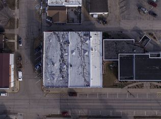 107 S State St, Denver, IA 50622