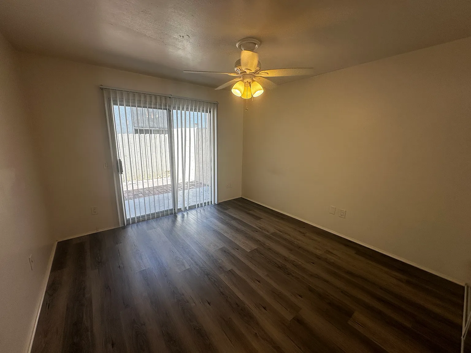 1 bed, 750 sqft, $1,830 — Photo 2
