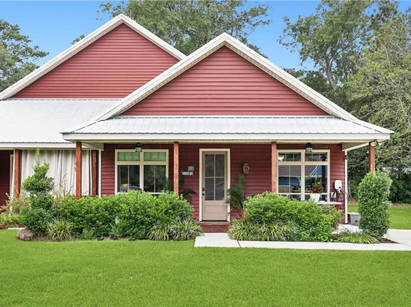 104 Abita Oaks Blvd, Abita Springs, LA 70420