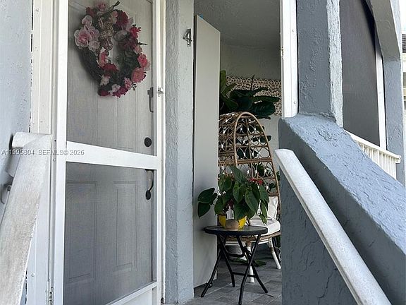 2nd image of 15645 SW 74th Circle Dr #5-4