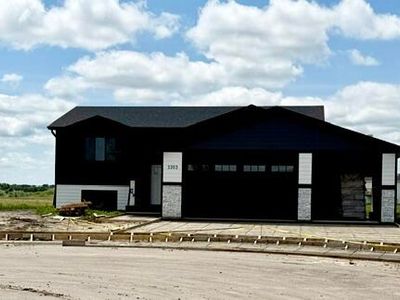 3303 Northview Ln N, Aberdeen, SD, 57401