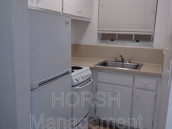 4th image of 427 Anastasia Ave APT 9