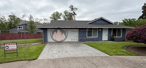 3370 Beacon Ct NE Photo 1