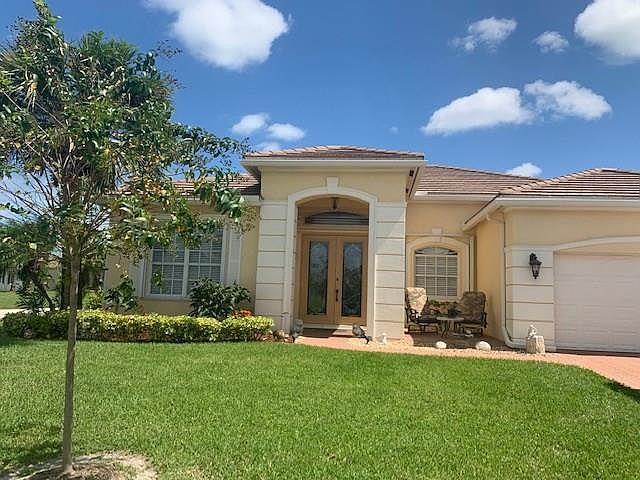 1st image of 341 SW Lake Forest Way