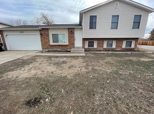 15062 E Kelly Pl, Denver, CO 80239