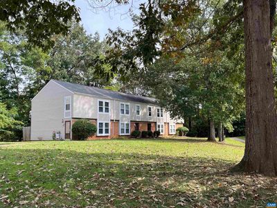 2668 Gatewood Cir, Charlottesville, VA, 22911