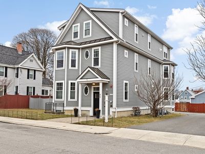22 Chickatawbut St #1, Dorchester, MA, 02122