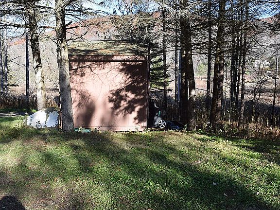 4th image of 6781 Ellicottville Maples Rd