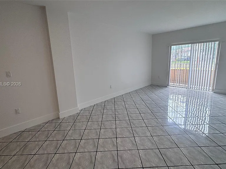 6090 W Flagler St #107 — Photo 11