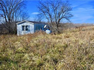 2061 Riley Rd, Ottawa, KS 66067